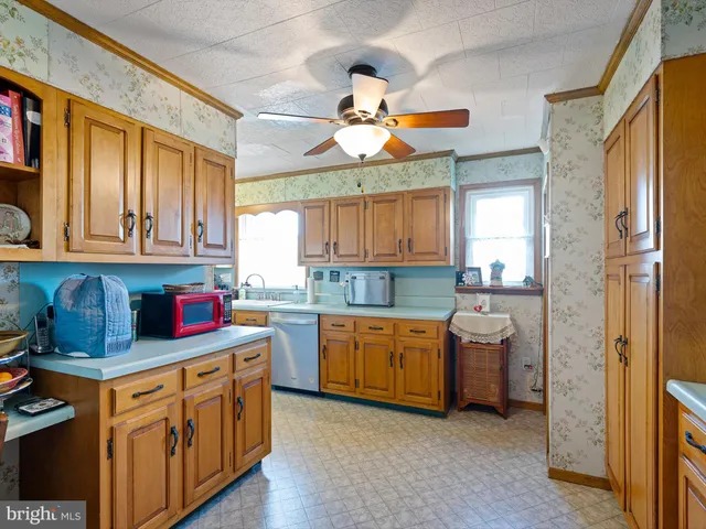 $299,999 | 19 Roosevelt Avenue, Dover, DE 19901