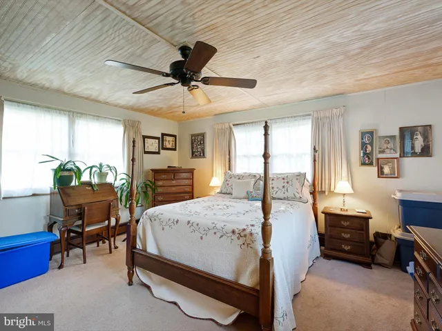 $299,999 | 19 Roosevelt Avenue, Dover, DE 19901