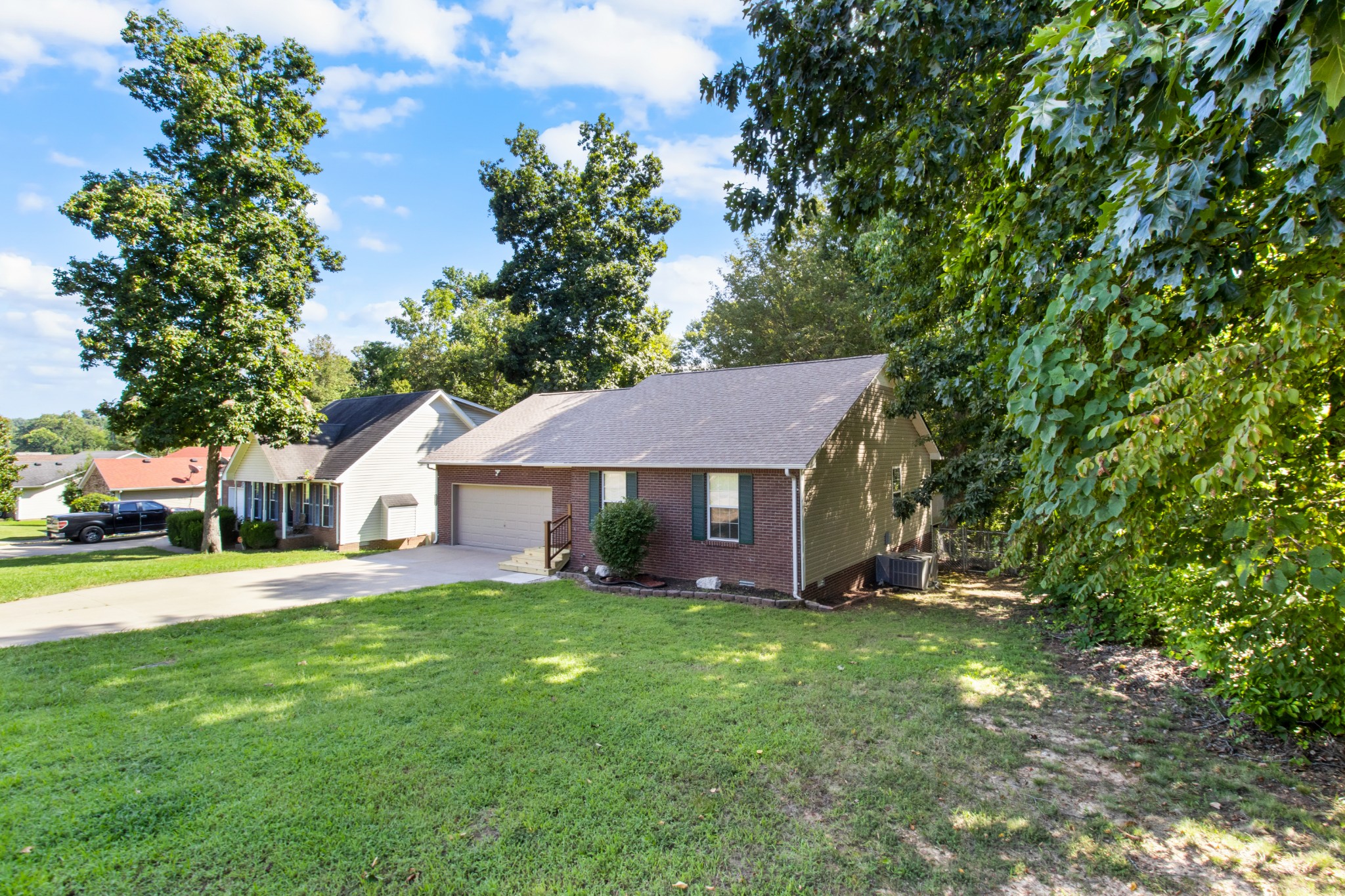 1760 Hazelwood Road Clarksville, TN 37040 - Photo 3 of 34 a view of a house with a yard