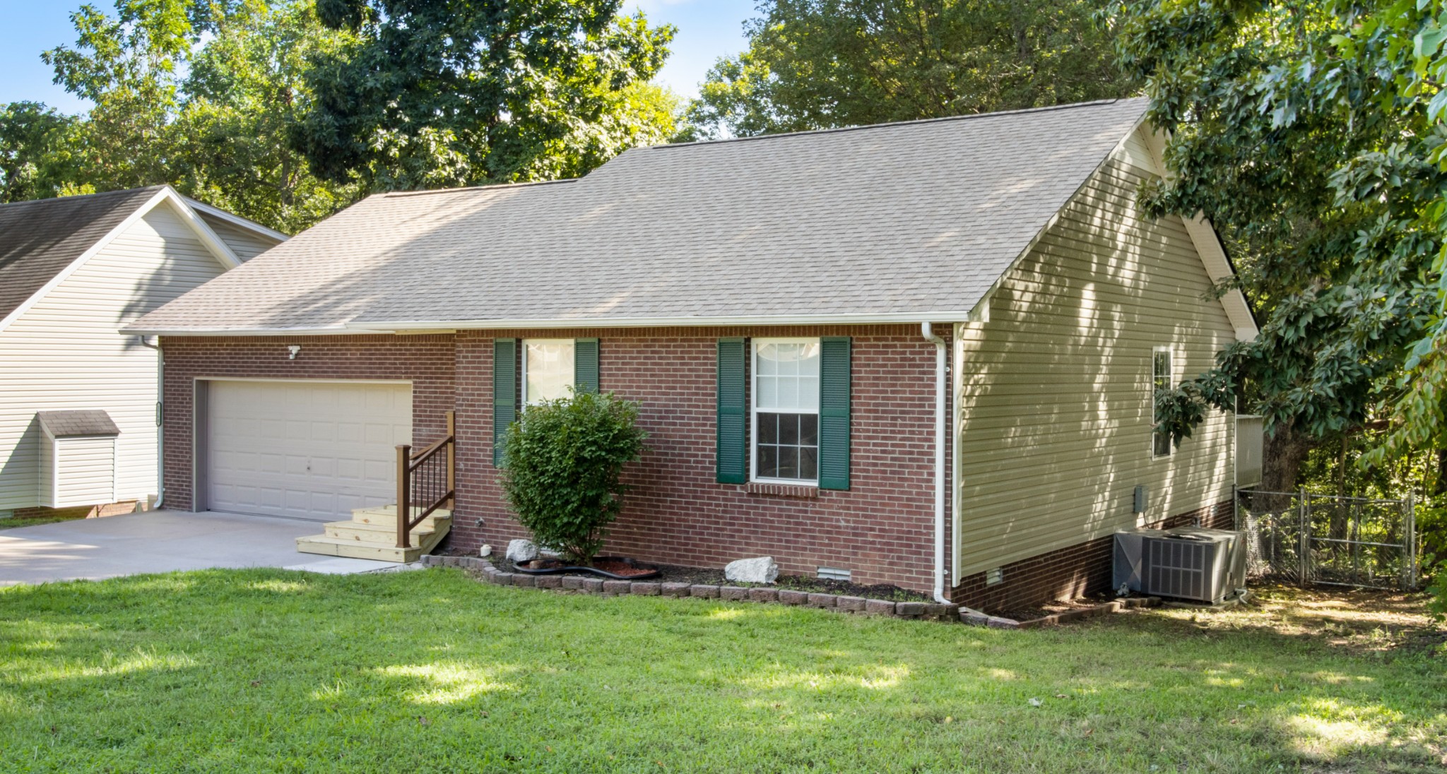 1760 Hazelwood Road Clarksville, TN 37040 - Photo 6 of 34 a view of a house with a yard