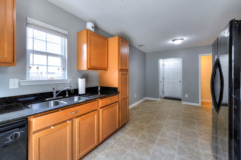 1612 Ruger Drive Sumter, SC 29150 - Photo 6 of 22
