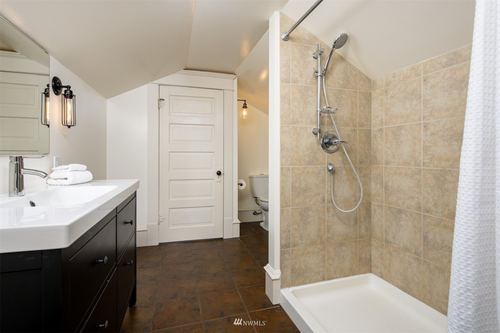 4920 Aldrich Road Bellingham, WA 98226 - Photo 15 of 40 Gallery Image 15