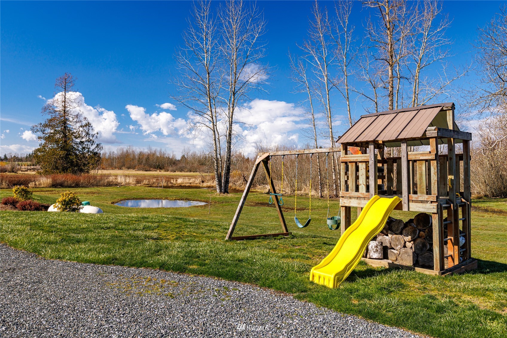 4920 Aldrich Road Bellingham, WA 98226 - Photo 32 of 40 Gallery Image 32