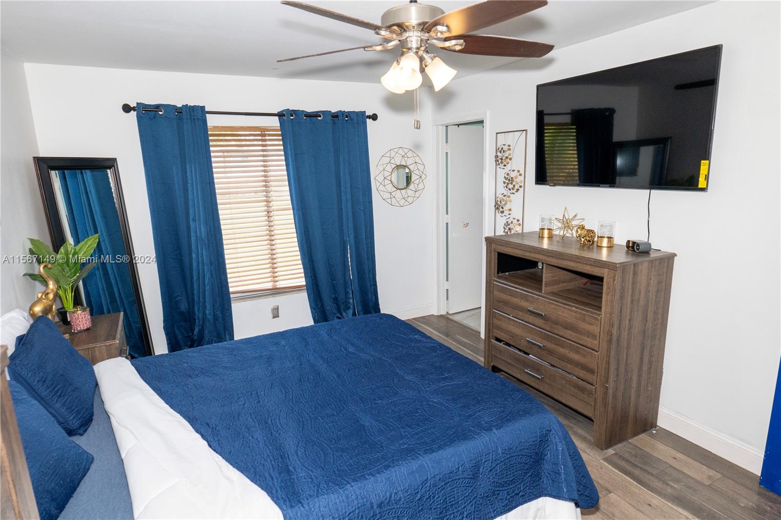 2037 Southeast Triumph Road Port St. Lucie, FL 34952 - Photo 6 of 24 Gallery Image 6