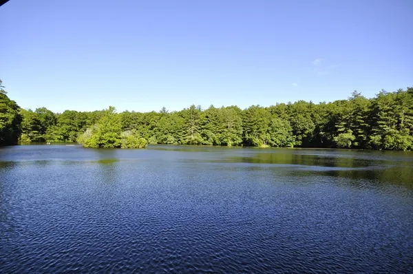 $3,000,000 | 0 West Street, East Bridgewater, MA 02333