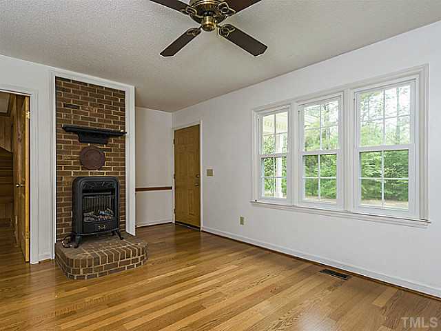 1460 Miles Chapel Road Mebane, NC 27302 - Photo 5 of 25 Gallery Image 5
