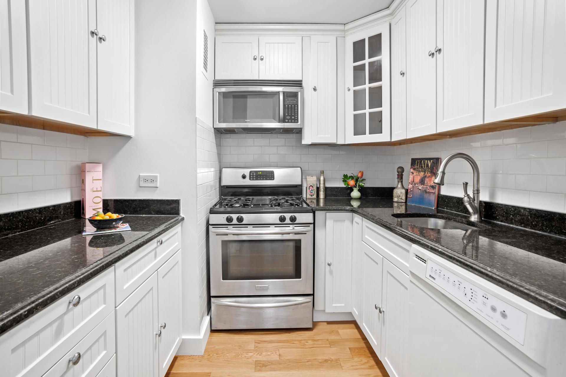 77 Fulton Street, Unit 9B Compass