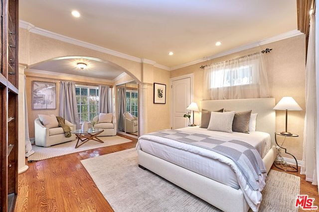 $2,250,000 | 424 North Arden Boulevard, Los Angeles, CA 90004