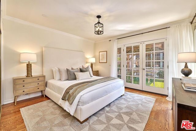 $2,250,000 | 424 North Arden Boulevard, Los Angeles, CA 90004