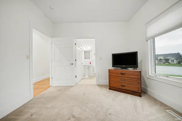 $463,000 | 5003 Stern Line Court, South Bend, IN 46628