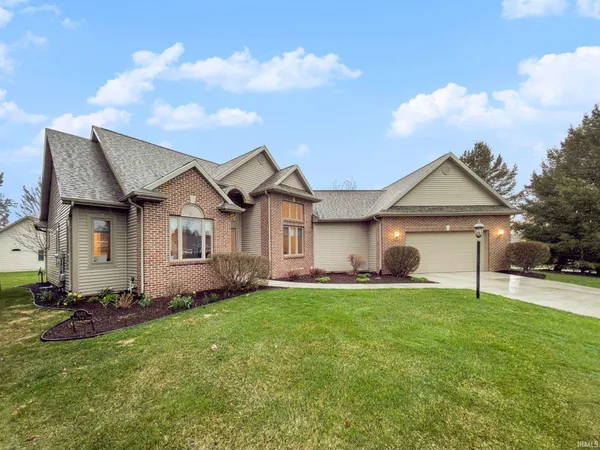 $463,000 | 5003 Stern Line Court, South Bend, IN 46628