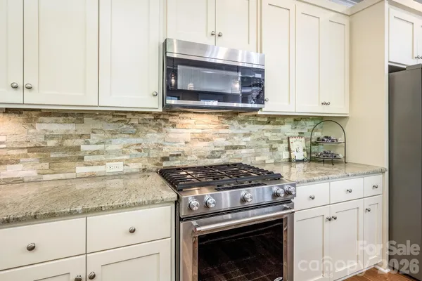 $875,000 | 735 Emma Claire Lane, Davidson, NC 28036