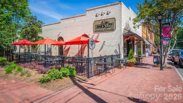 $875,000 | 735 Emma Claire Lane, Davidson, NC 28036