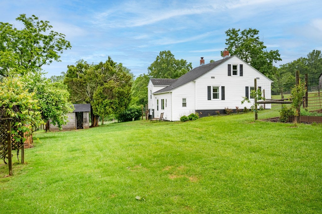 856 Conner Grove Road Southwest Willis, VA 24380 - Photo 40 of 60 Gallery Image 40