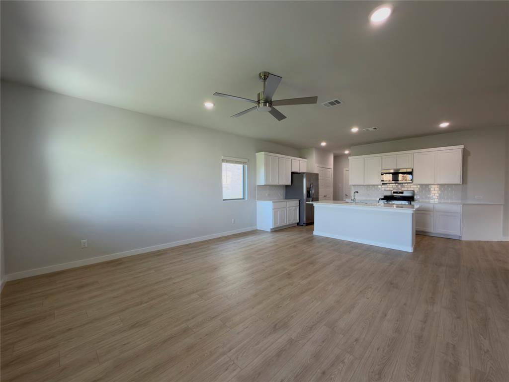 120 Millwood Road Lavon, TX 75166 - Photo 7 of 34