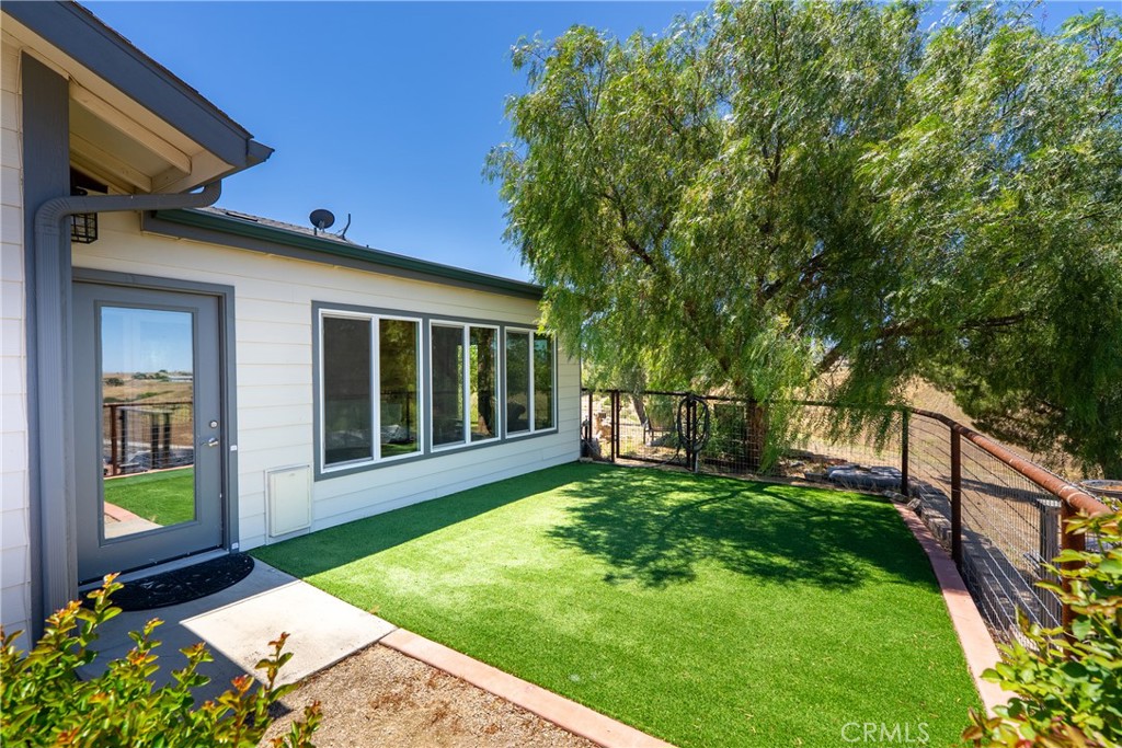 8580 Warren Road Paso Robles, CA 93446 - Photo 61 of 64 Gallery Image 61