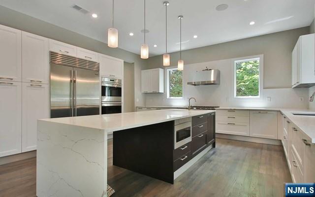 97 George Street Tenafly, NJ 07670 - Photo 9 of 25
