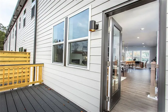 $616,073 | 386 Sunset Hollow Street, Unit 1, Sugar Hill, GA 30518