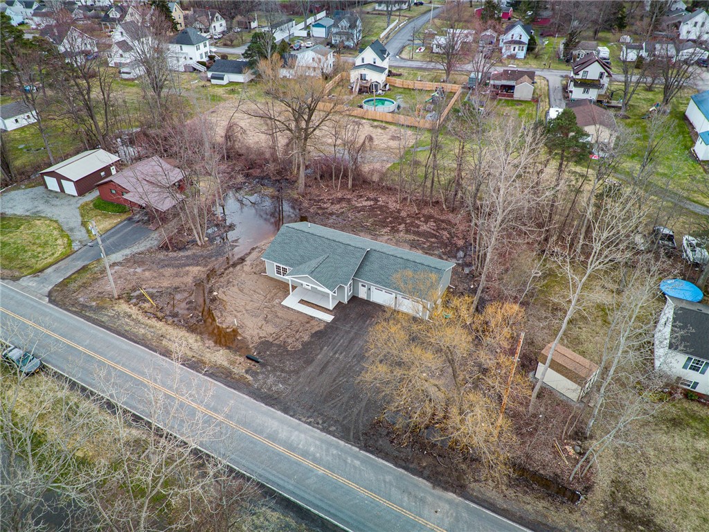 4034 Rasmussen Street Williamson, NY 14589 - Photo 21 of 27 Very comfortable location on Rasmussen St - not fa