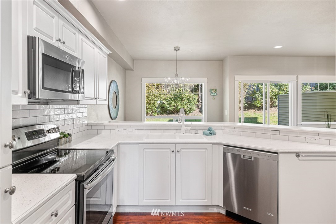 4710 Morris Avenue South Renton, WA 98055 - Photo 14 of 40