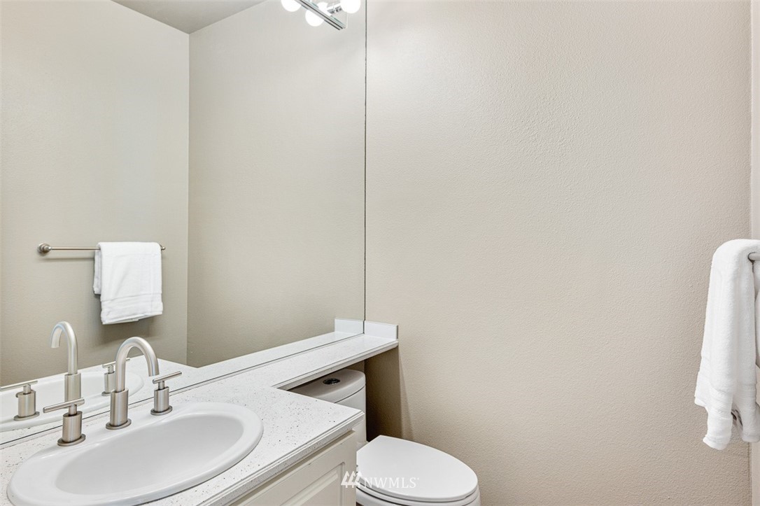 4710 Morris Avenue South Renton, WA 98055 - Photo 22 of 40