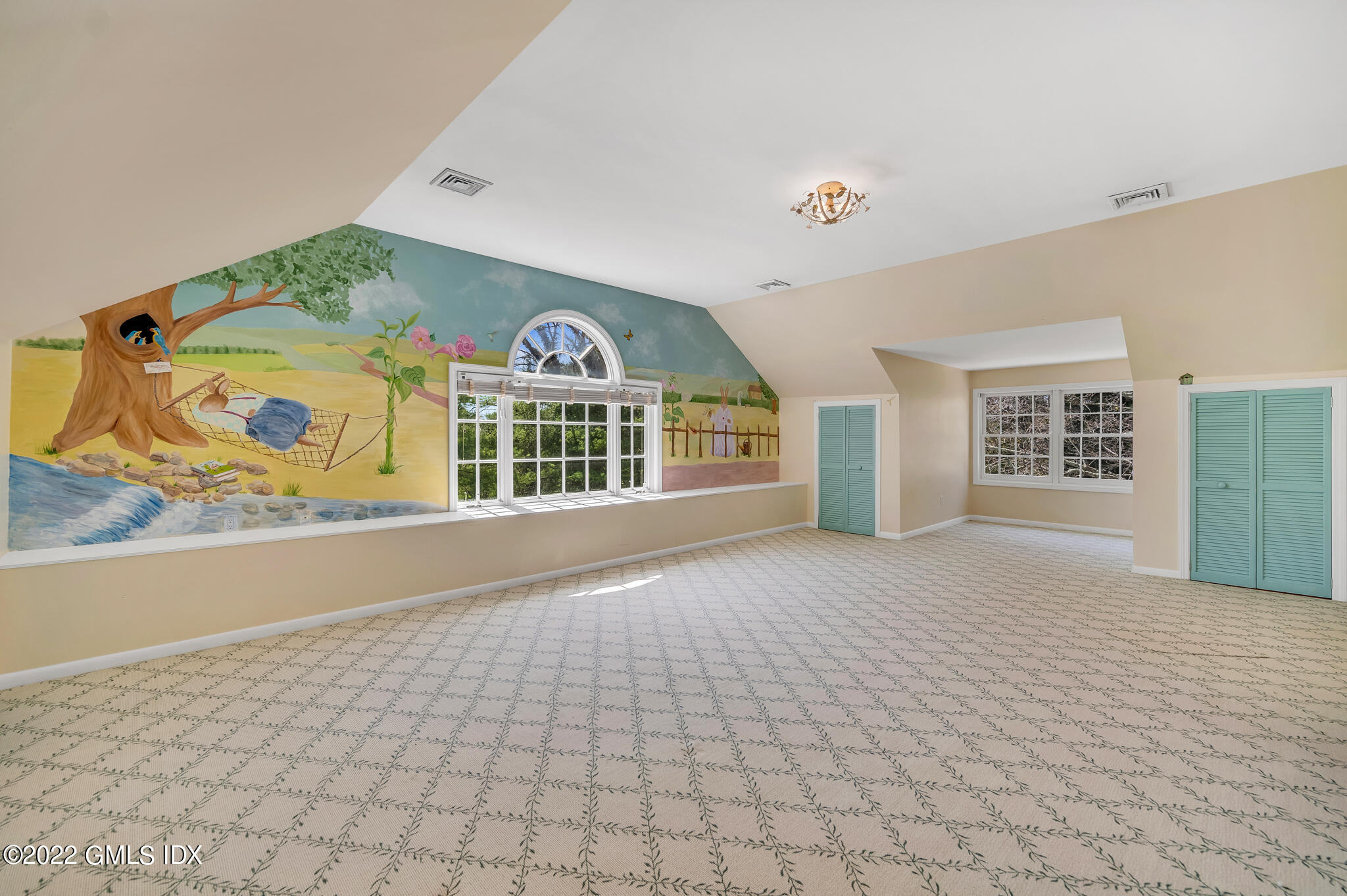 280 Round Hill Road Greenwich, CT 06831 - Photo 20 of 35 a view of livingroom with an outdoor space