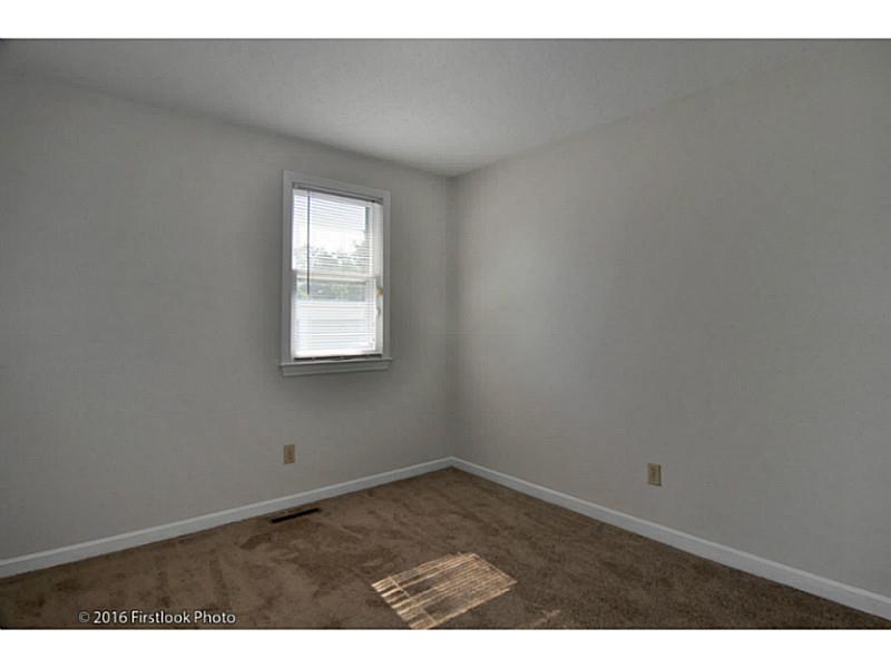 27 Lloyd Street Pawtucket, RI 02860 - Photo 14 of 23 Exterior Front.