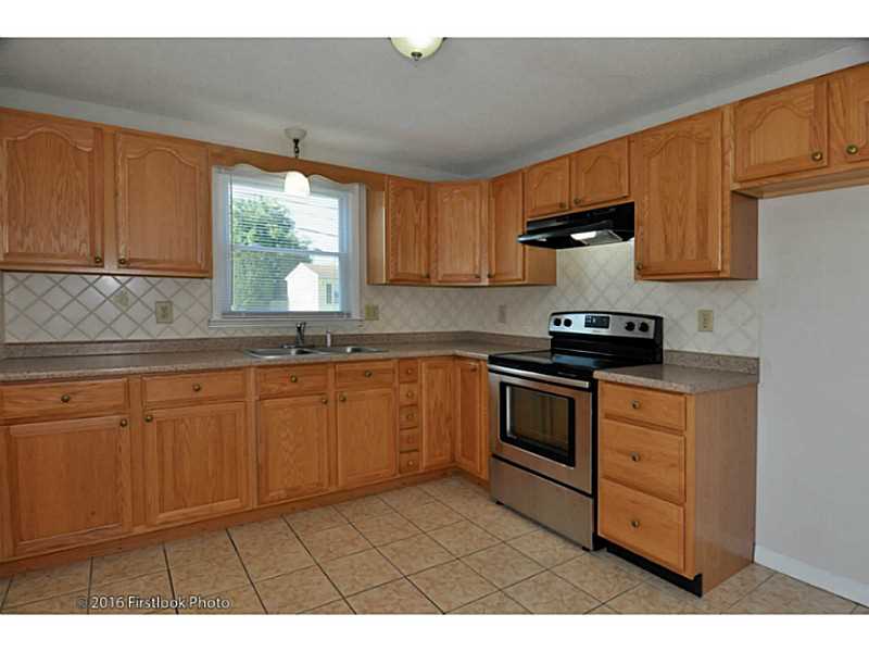 27 Lloyd Street Pawtucket, RI 02860 - Photo 2 of 23 Exterior Front.