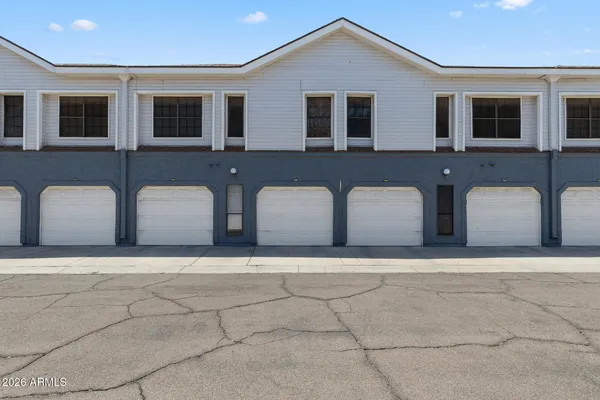 $175,000 | 8888 North 47th Avenue, Unit 220, Glendale, AZ 85302