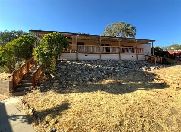 $2,200 | 25 Chaparral Court, Wofford Heights, CA 93285
