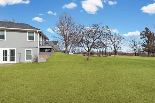 $557,500 | 10318 Northwest Old Highway 36, Cameron, MO 64429