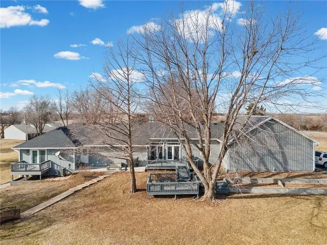 $557,500 | 10318 Northwest Old Highway 36, Cameron, MO 64429