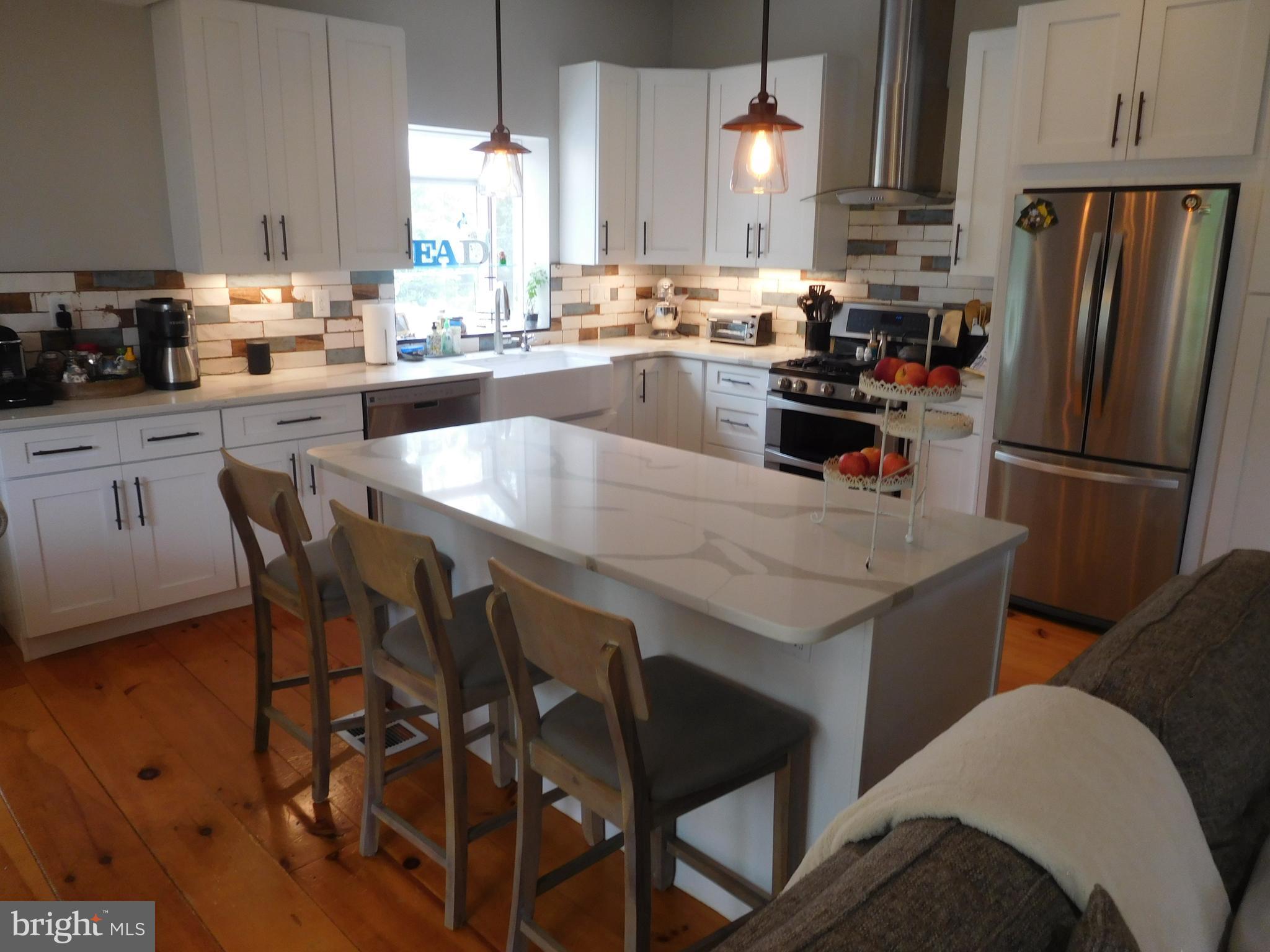 1155 Chesworth Road Philadelphia, PA 19115 - Photo 8 of 32 Gallery Image 8
