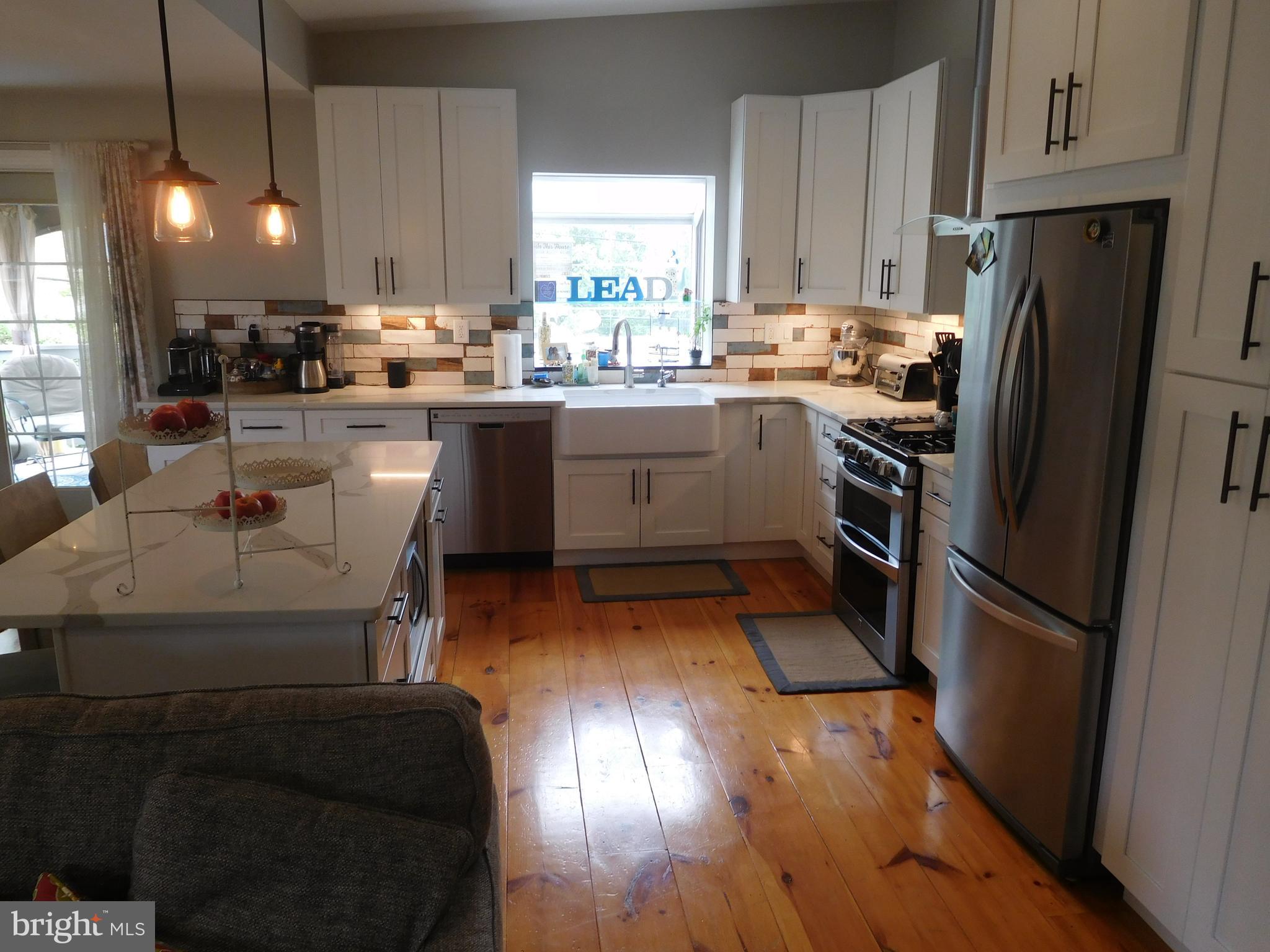 1155 Chesworth Road Philadelphia, PA 19115 - Photo 9 of 32 Gallery Image 9