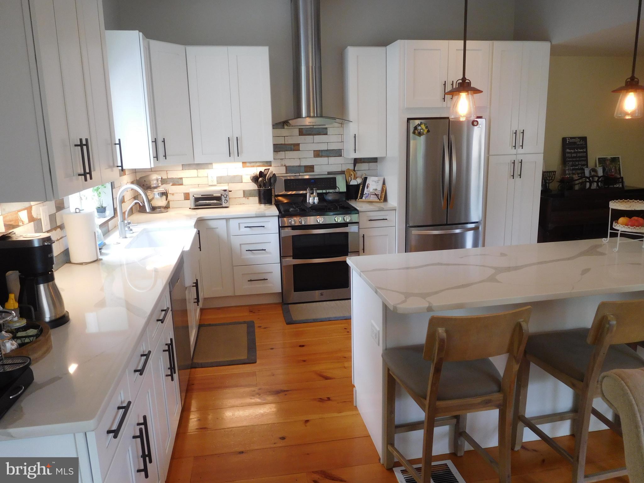 1155 Chesworth Road Philadelphia, PA 19115 - Photo 10 of 32 Gallery Image 10