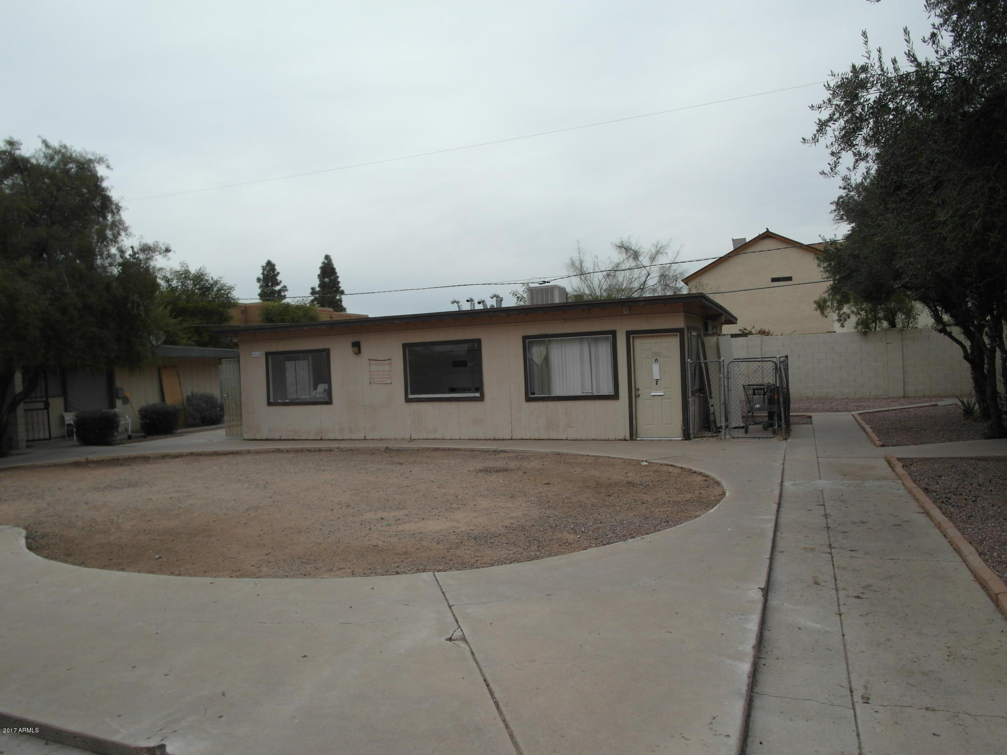 2026 West Cactus Road Phoenix, AZ 85029 - Photo 9 of 10 SAM_6438