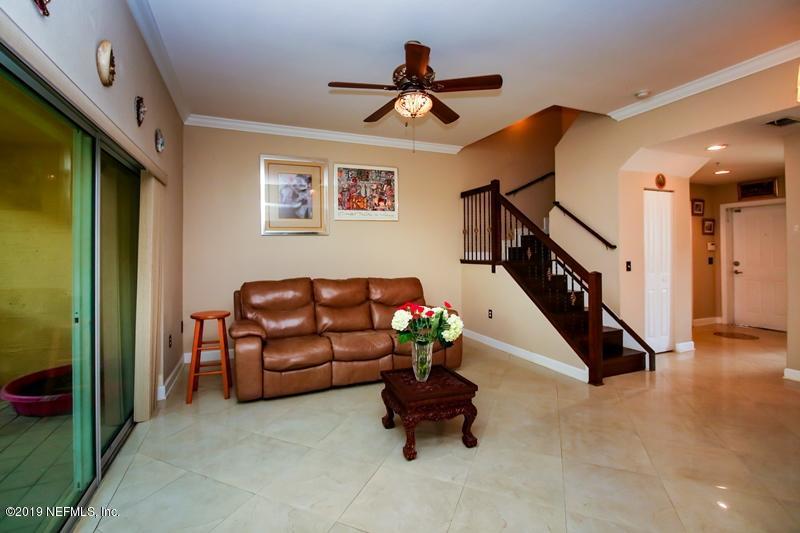 9745 Touchton Road, Unit 524 Jacksonville, FL 32246 - Photo 20 of 71 CLiving View 2 (5)