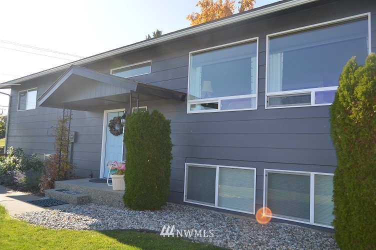 1600 Horselake Road Wenatchee, WA 98801 - Photo 1 of 16 Gallery Image 1