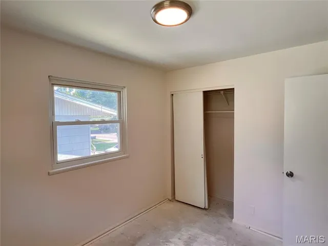 $74,900 | 10501 Lilac Avenue, St. Louis, MO 63137