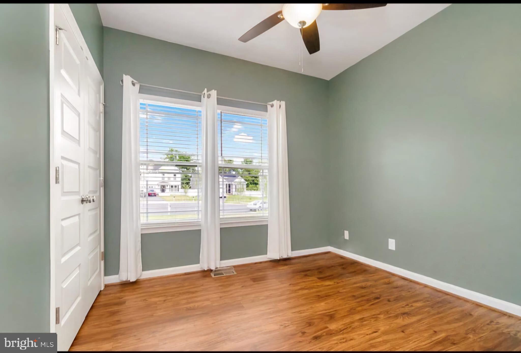 106 Ridgeway Street Fredericksburg, VA 22401 - Photo 7 of 12