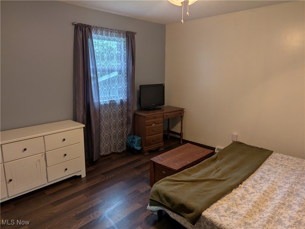 384 Moore Road Akron, OH 44319 - Photo 9 of 21