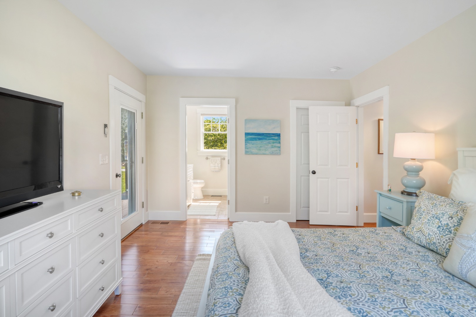 27 Watcha Path Edgartown, MA 02539 - Photo 21 of 41