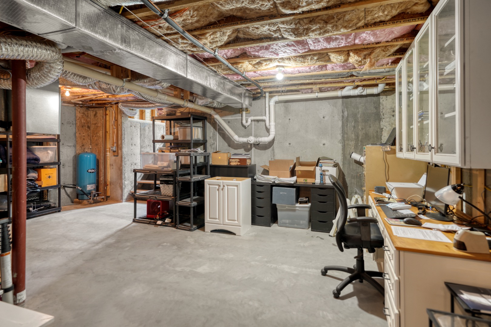 27 Watcha Path Edgartown, MA 02539 - Photo 38 of 41