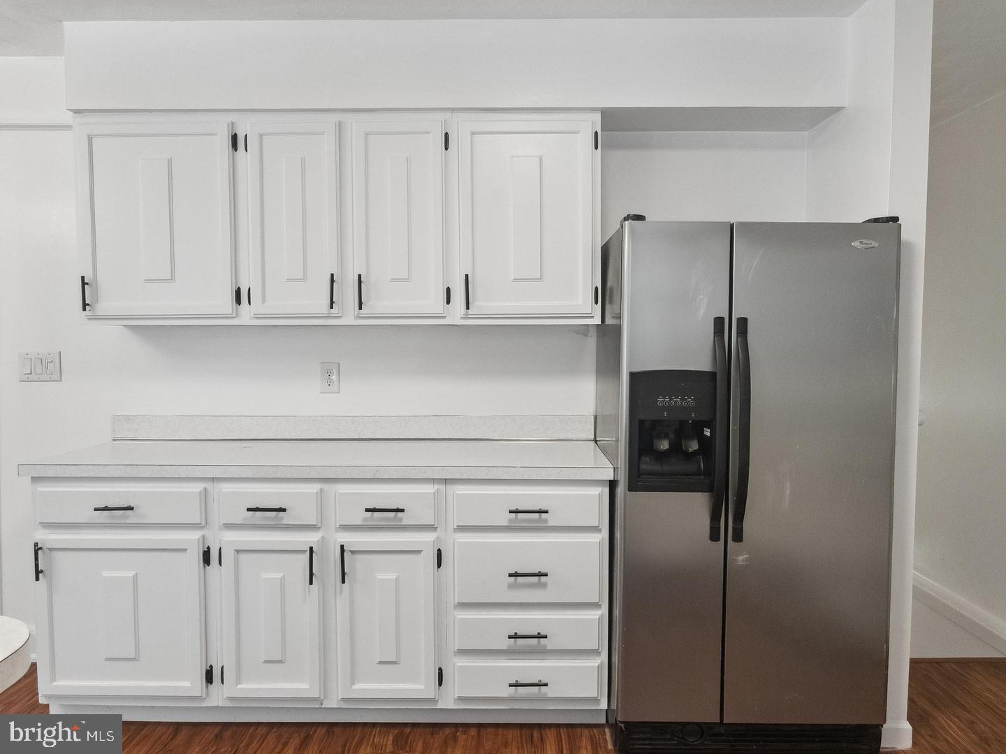 2210 Berkshire Road Lancaster, PA 17603 - Photo 5 of 29 Stainless Steel Appliances