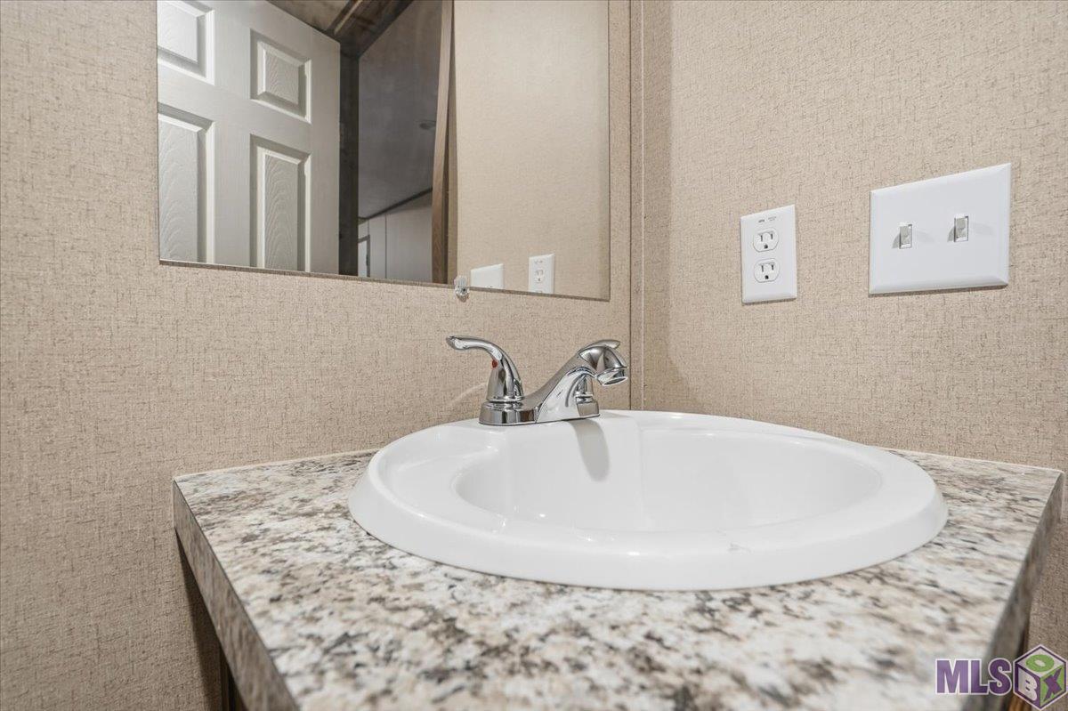 24420 Alivia C Road Livingston, LA 70754 - Photo 7 of 13