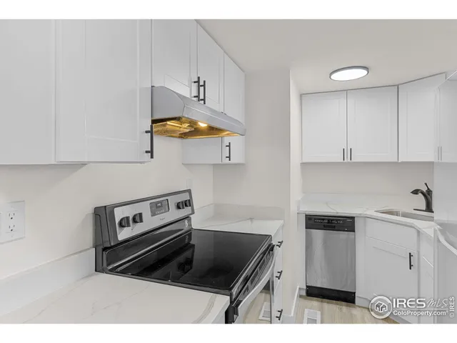 $415,000 | 323 South Taft Court, Louisville, CO 80027