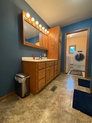 $150,300 | 609 8th Street Northwest, Chisholm, MN 55719