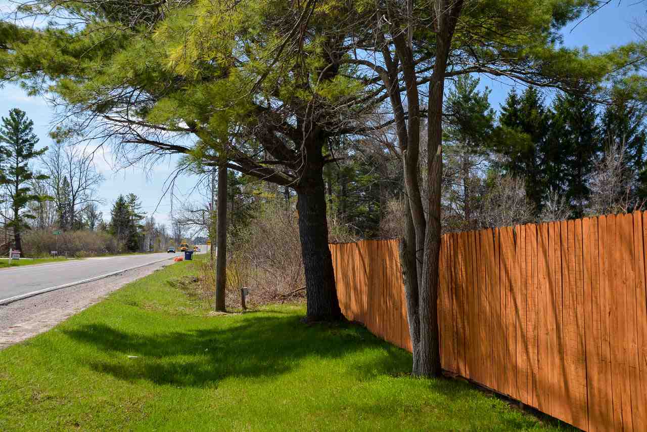 2595 North Three Mile Road Traverse City, MI 49686 - Photo 37 of 40 1831389-36.JPG