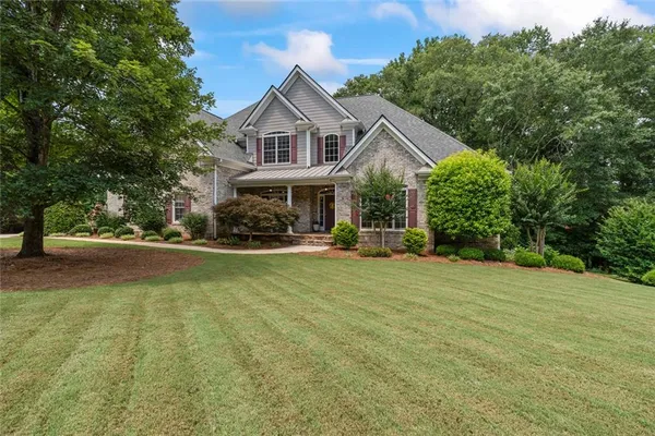 $860,000 | 183 Sunrise Drive, Hoschton, GA 30548