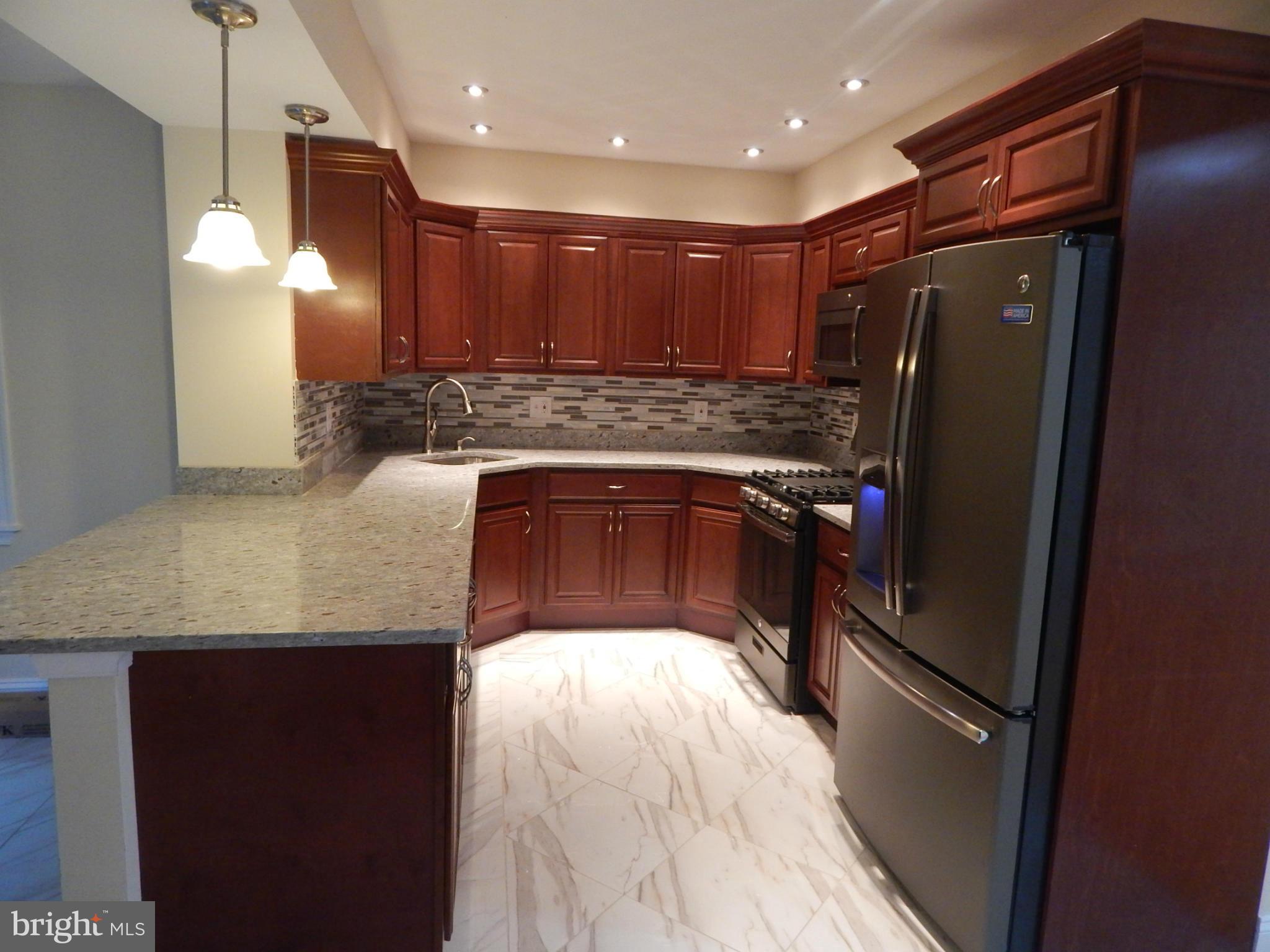 4401 Wakefield Road Baltimore, MD 21216 - Photo 4 of 29 Kitchen